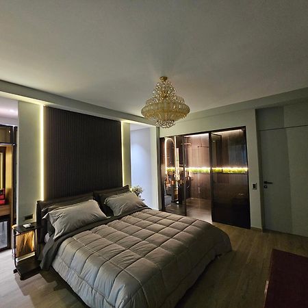 Blloku Suites, City Centre,티라나 외부 사진