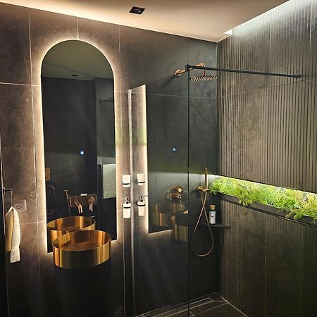 Blloku Suites, City Centre,티라나 외부 사진