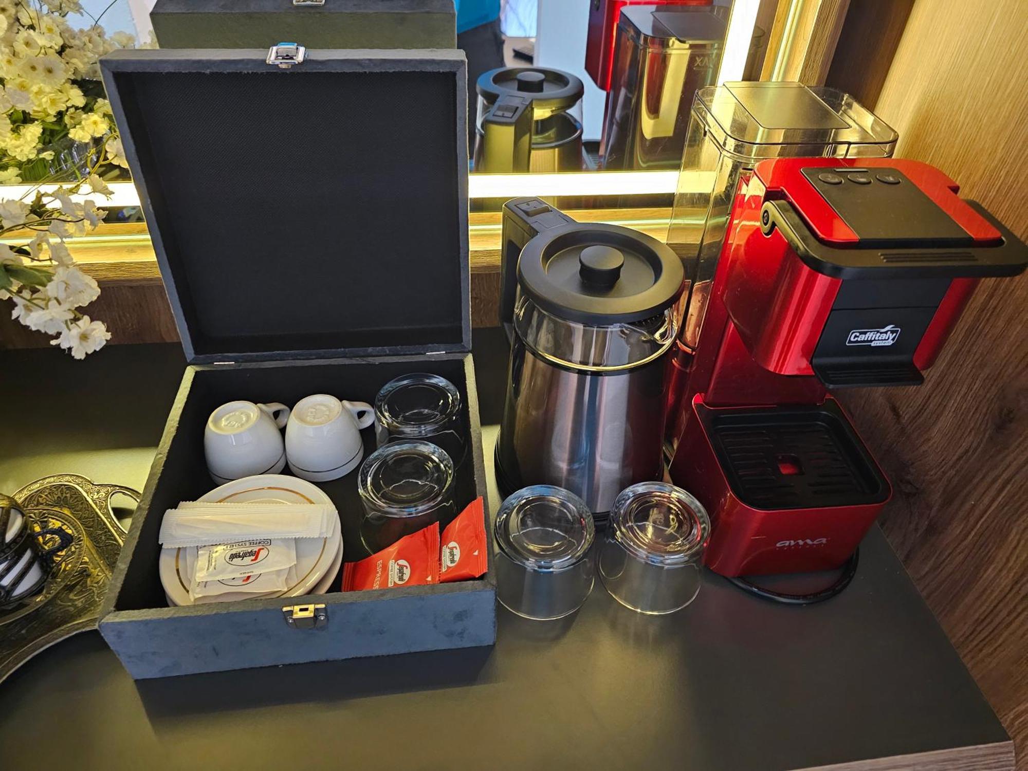Blloku Suites, City Centre,티라나 외부 사진